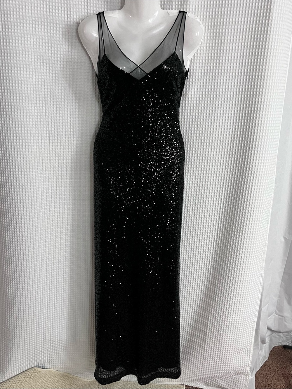 Ralph Lauren Black Sequin Maxi Dress with Sheer V-Yoke size 6P